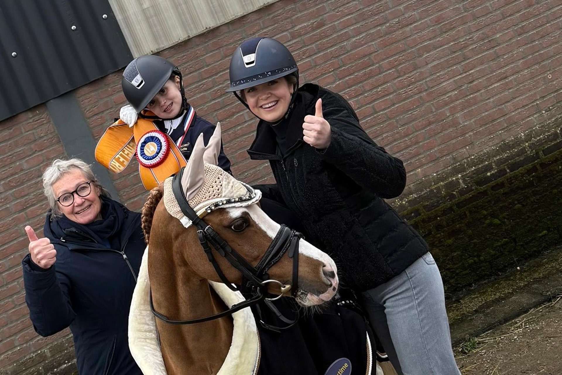 Marie-Antoinette op het Limburgs kampioenschap dressuur pony