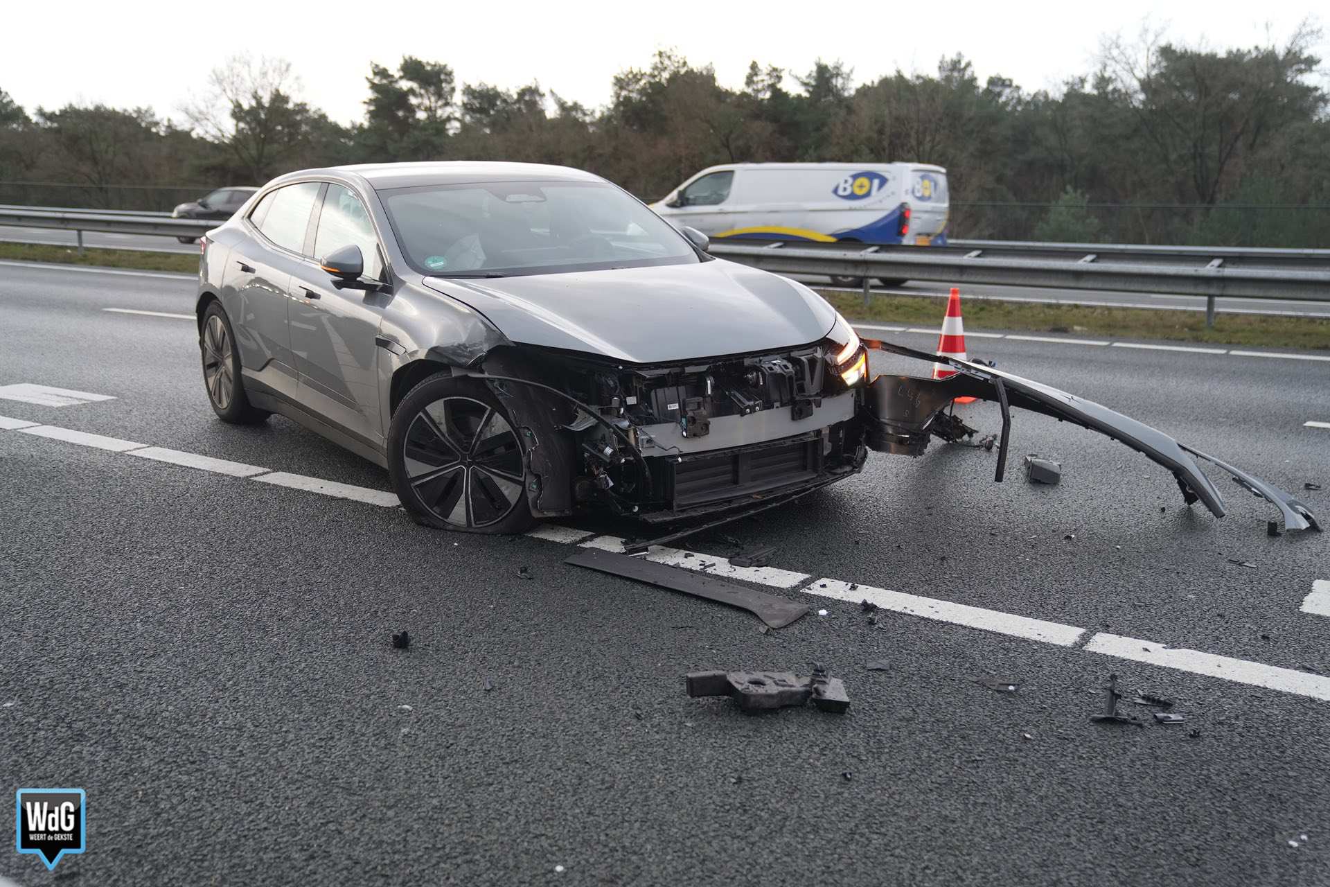 Auto's botsen op snelweg A2 tussen Budel en Weert