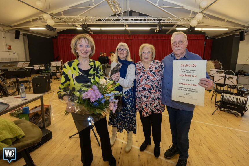 Trix Reintjens-Rietjens ontvangt Antje Award