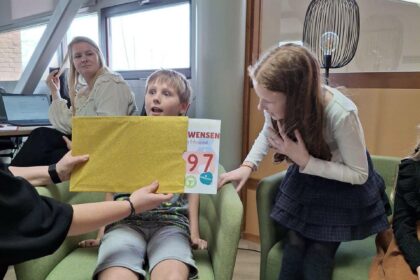 Leerlingen Eduquaat halen €17.000 op voor Stichting Haarwensen