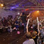 Feest in Buurthuis Moesel tijdens Hâlf Vastebâl 2026