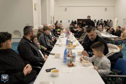 Iftar bij Osman Gazi Moskee in Weert in teken van verbinding