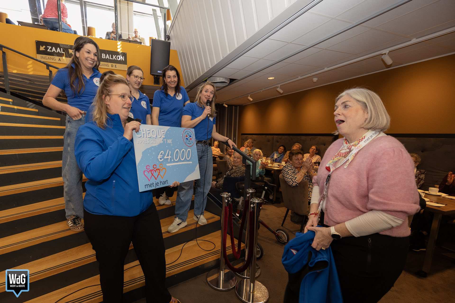 Ladies’ Circle Weert schenkt 4.000 euro aan Stichting Met je Hart