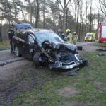 Bestuurder gewond na botsing tegen boom in Altweerterheide