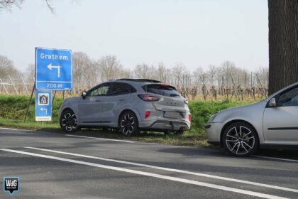 Kop-staartbotsing op Napoleonsweg Zuid bij Grathem