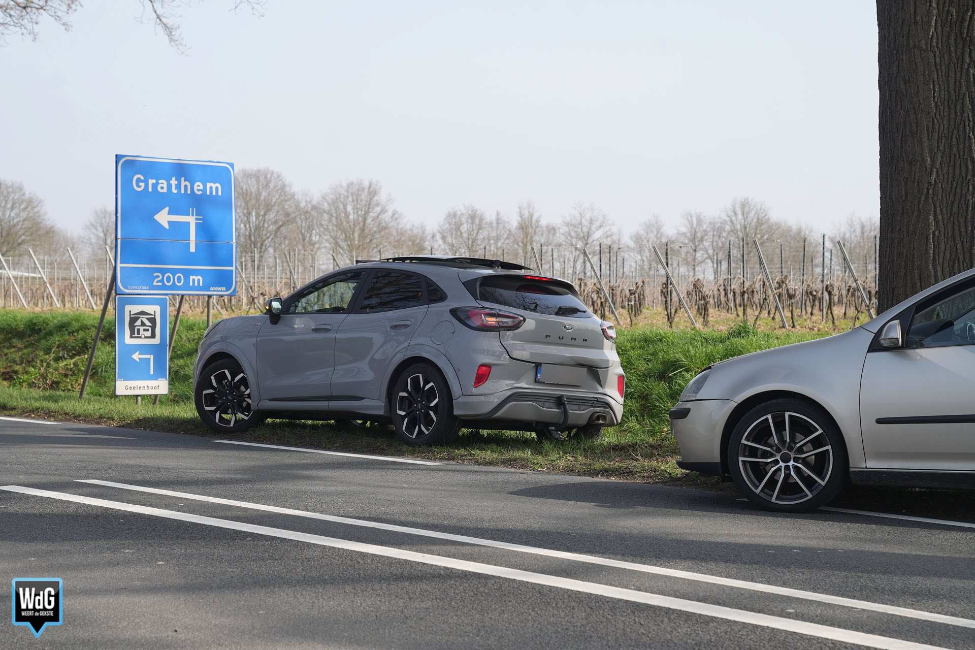 Kop-staartbotsing op Napoleonsweg Zuid bij Grathem