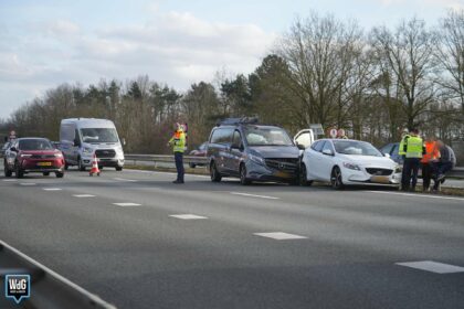 Meerdere voertuigen botsen op A2 bij Maarheeze