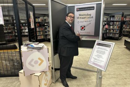 Bibliocenter plaatst proefstemhokjes in vestigingen