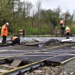 Tijd vliegt vooruit, net als werkzaamheden spoorwegovergang