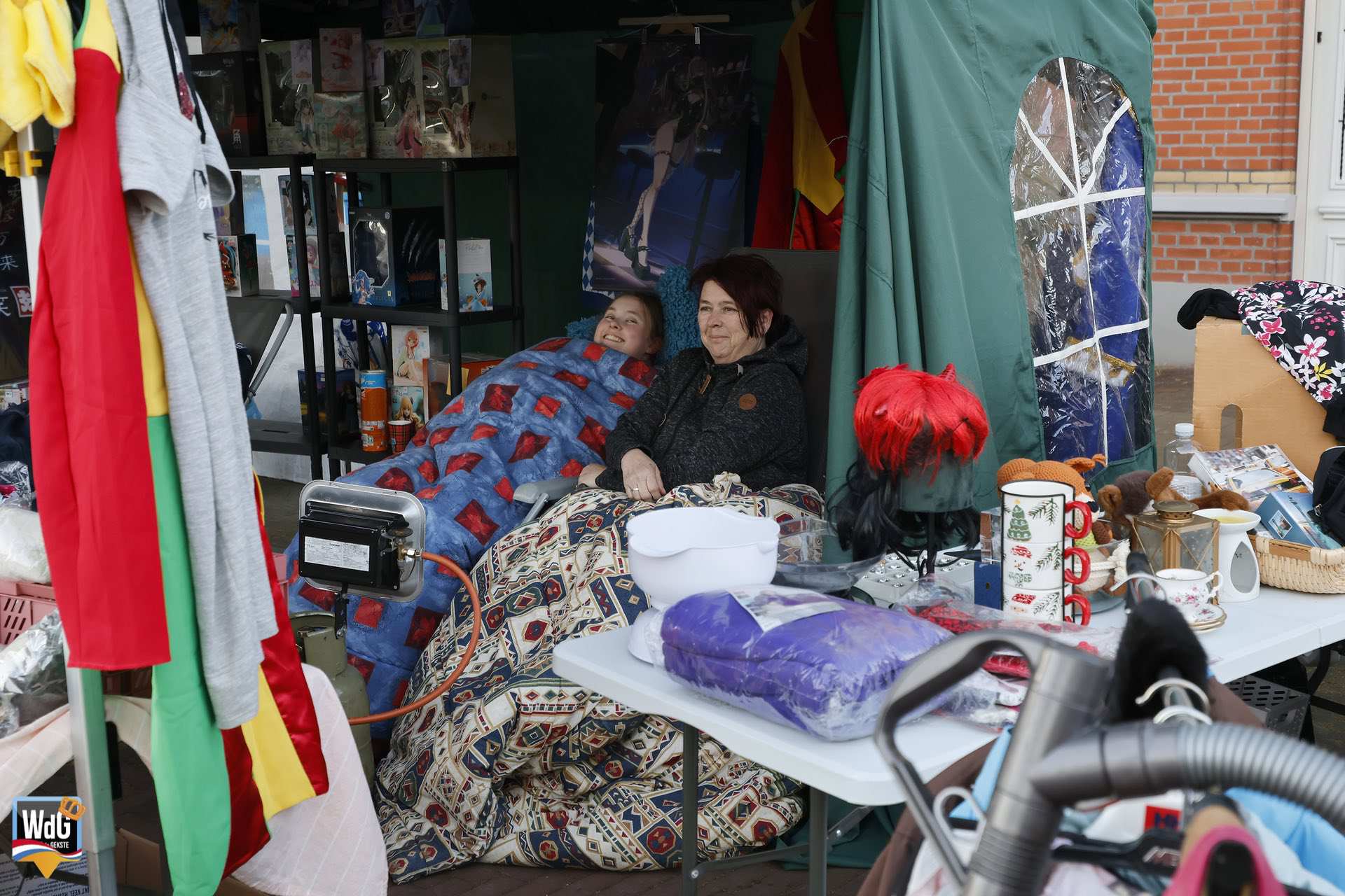 Vroege vogels op Oranjevrijmarkt in Weert