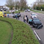 Auto's botsen op kruising Ringbaan-West