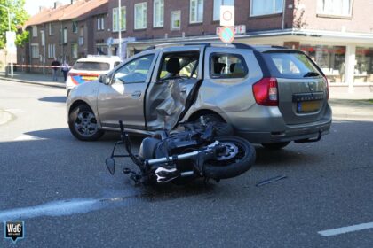 Motorrijder zwaargewond na botsing met auto op Dries