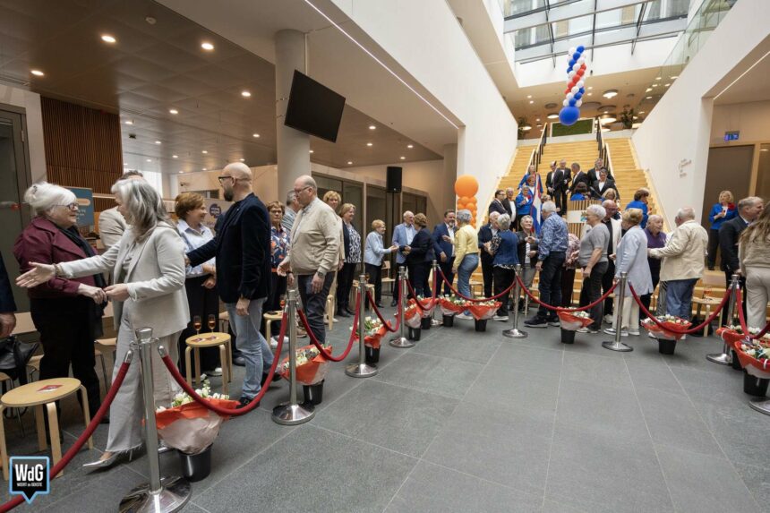 Gedecoreerden in het zonnetje tijdens Oranjereceptie in Stadhuis Weert