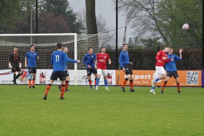 Met een 1-1 gelijkspel in Venray neemt SV Laar één punt mee naar huis