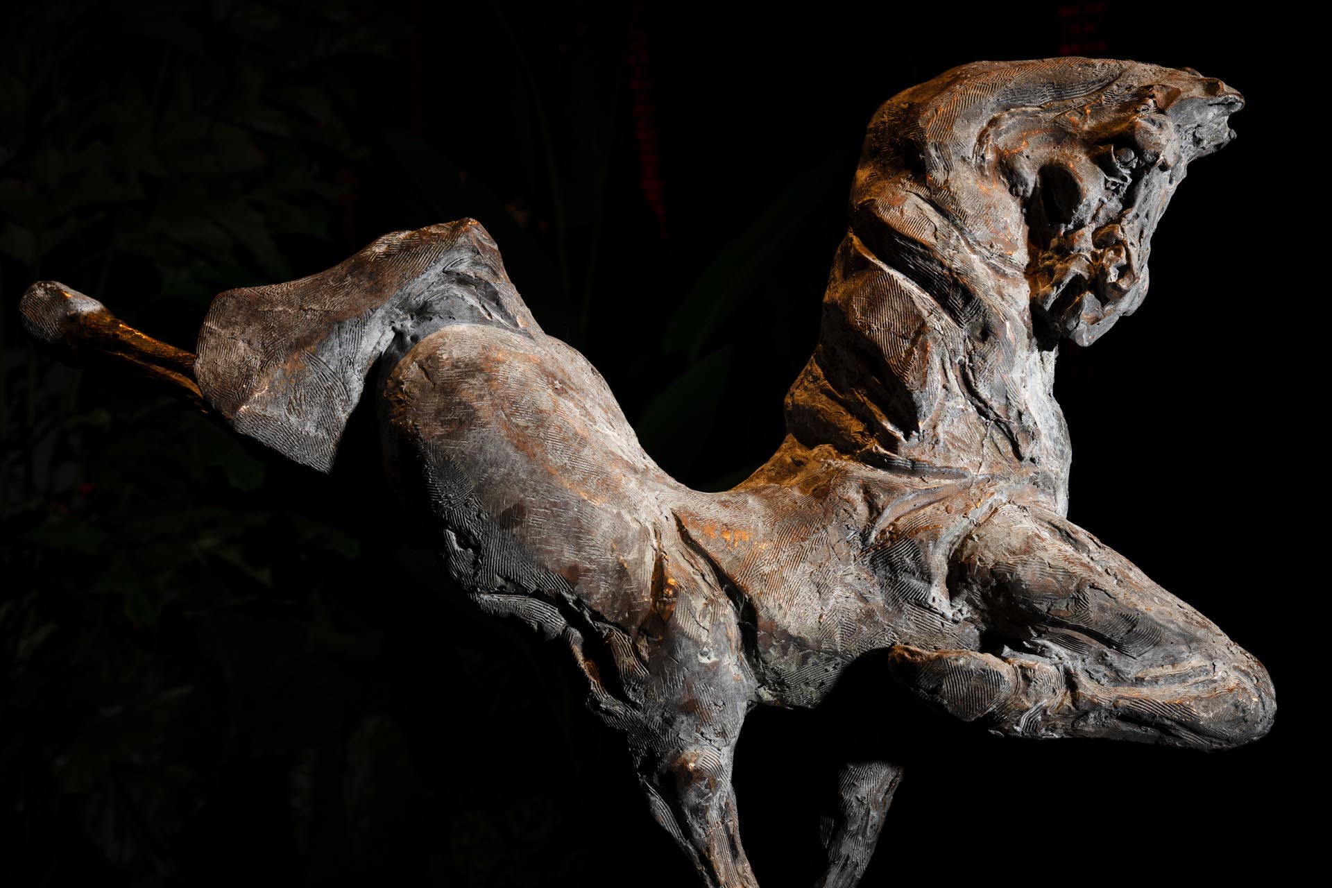 Fotografie, glas en brons: een ontmoeting rondom clair obscuur