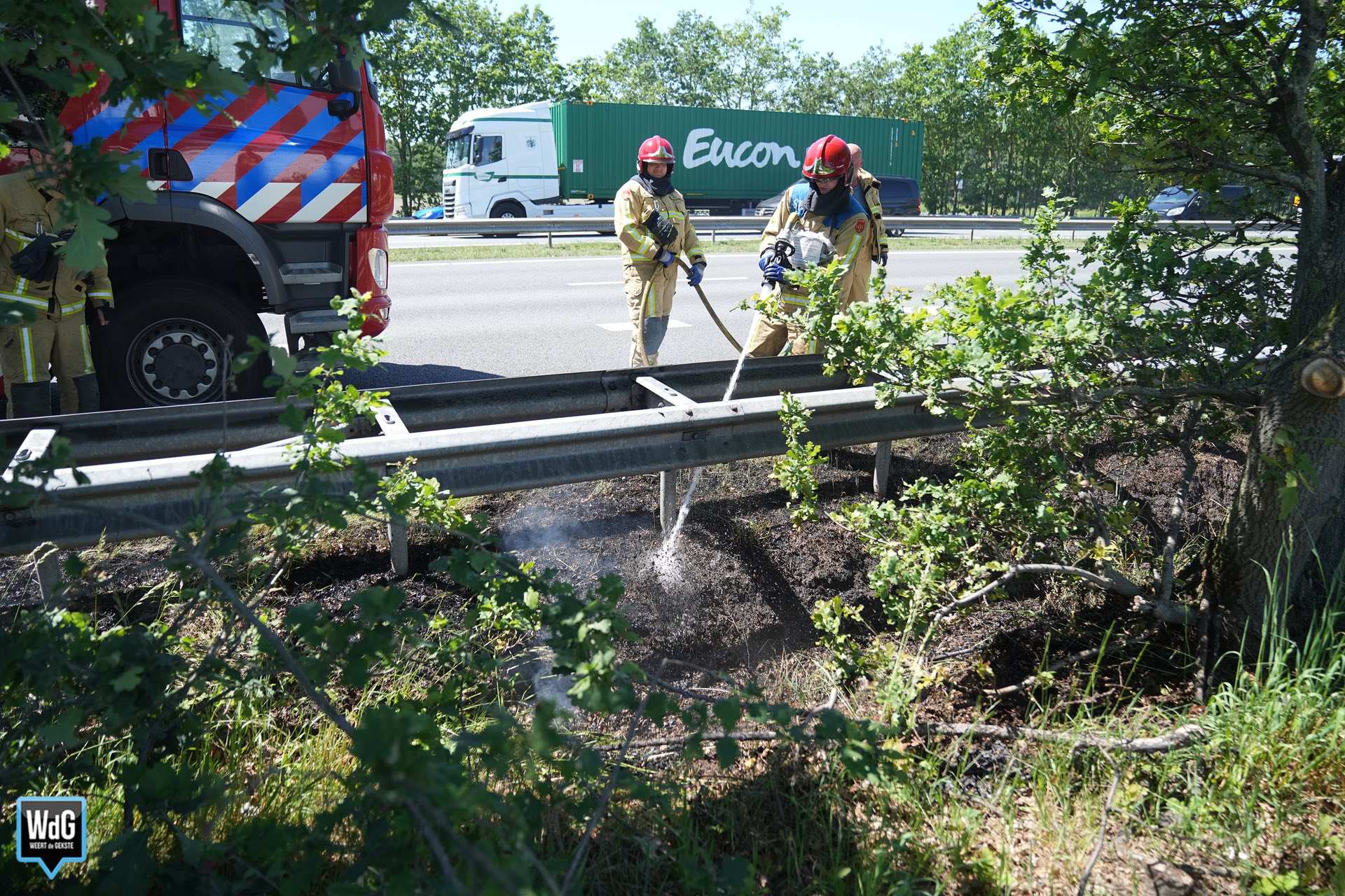Meerdere bermbranden langs A2 bij Maarheeze