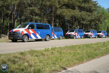 Koninklijke Marechaussee op de Geuzendijk