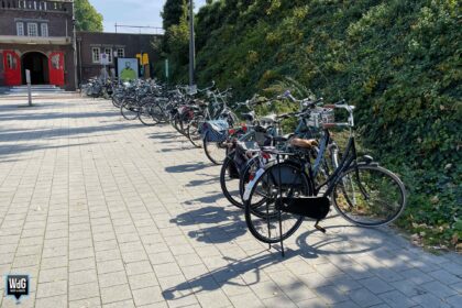 Foutief gestalde fietsen bij NS-station in Weert