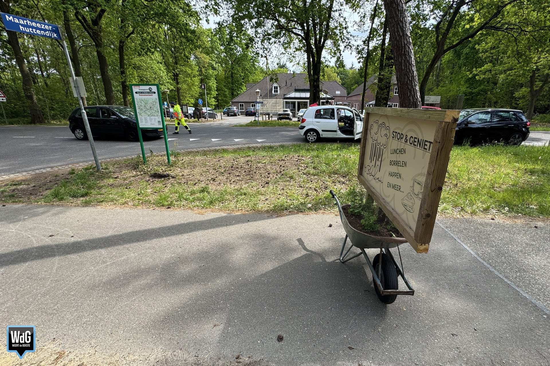 Verkeersregelaar op de Geuzendijk