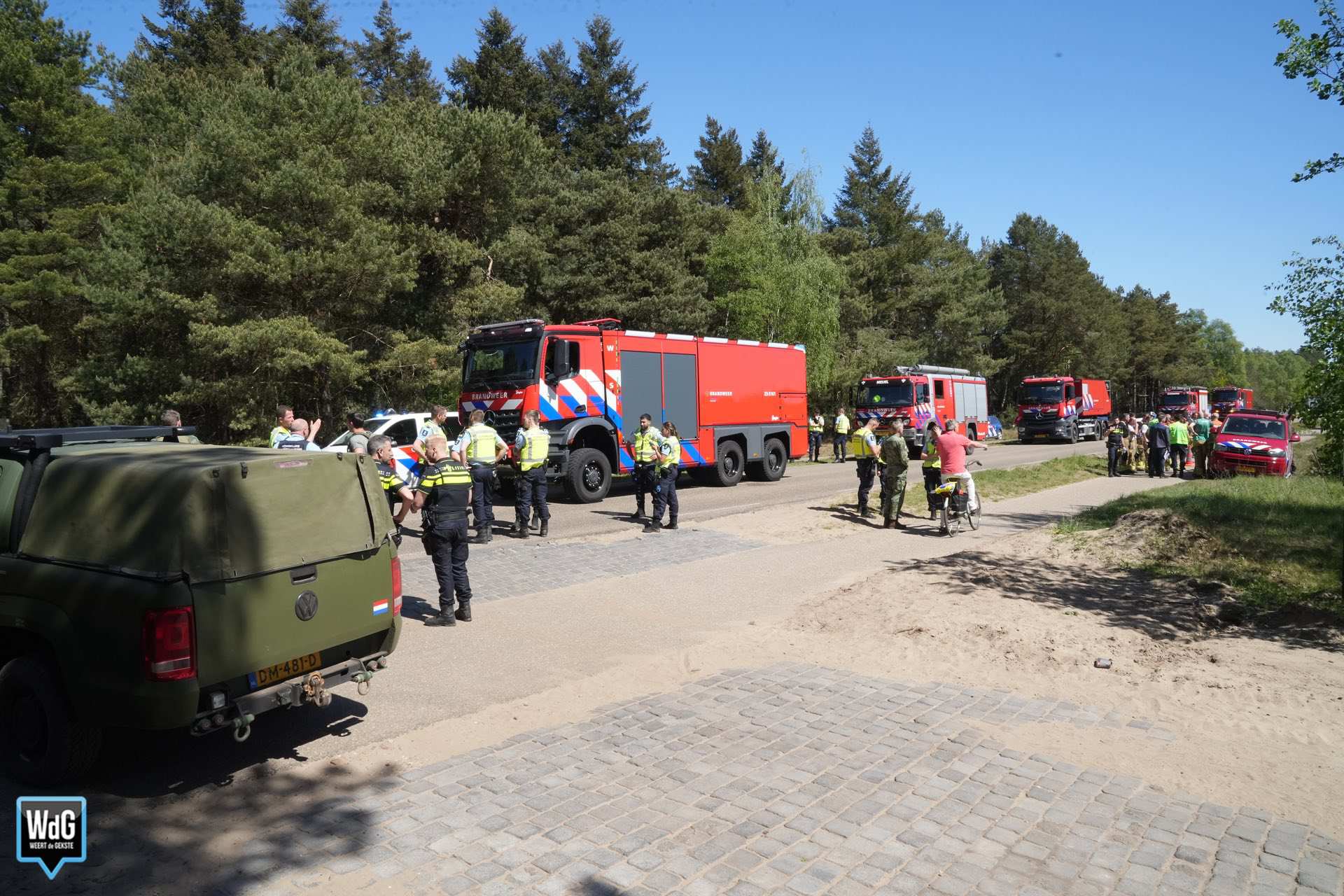 Inzet bij grote natuurbrand aan Geuzendijk tussen Budel en Weert