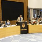 Archieffoto WdG - Peter Mols bij sprekersgestoelte