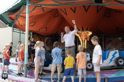 Kermis in Tungelroy officieel geopend
