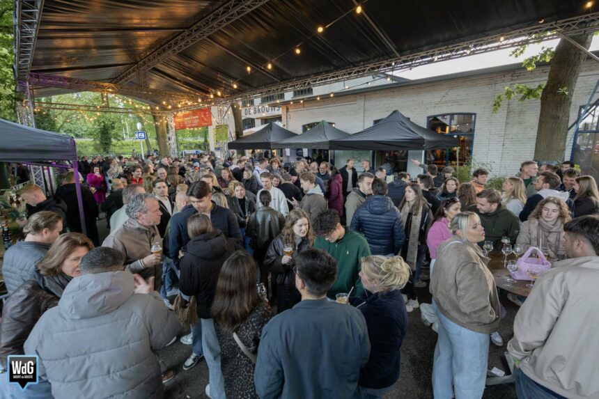 Weert proeft de eerste editie van het Knoeër Bierfestival