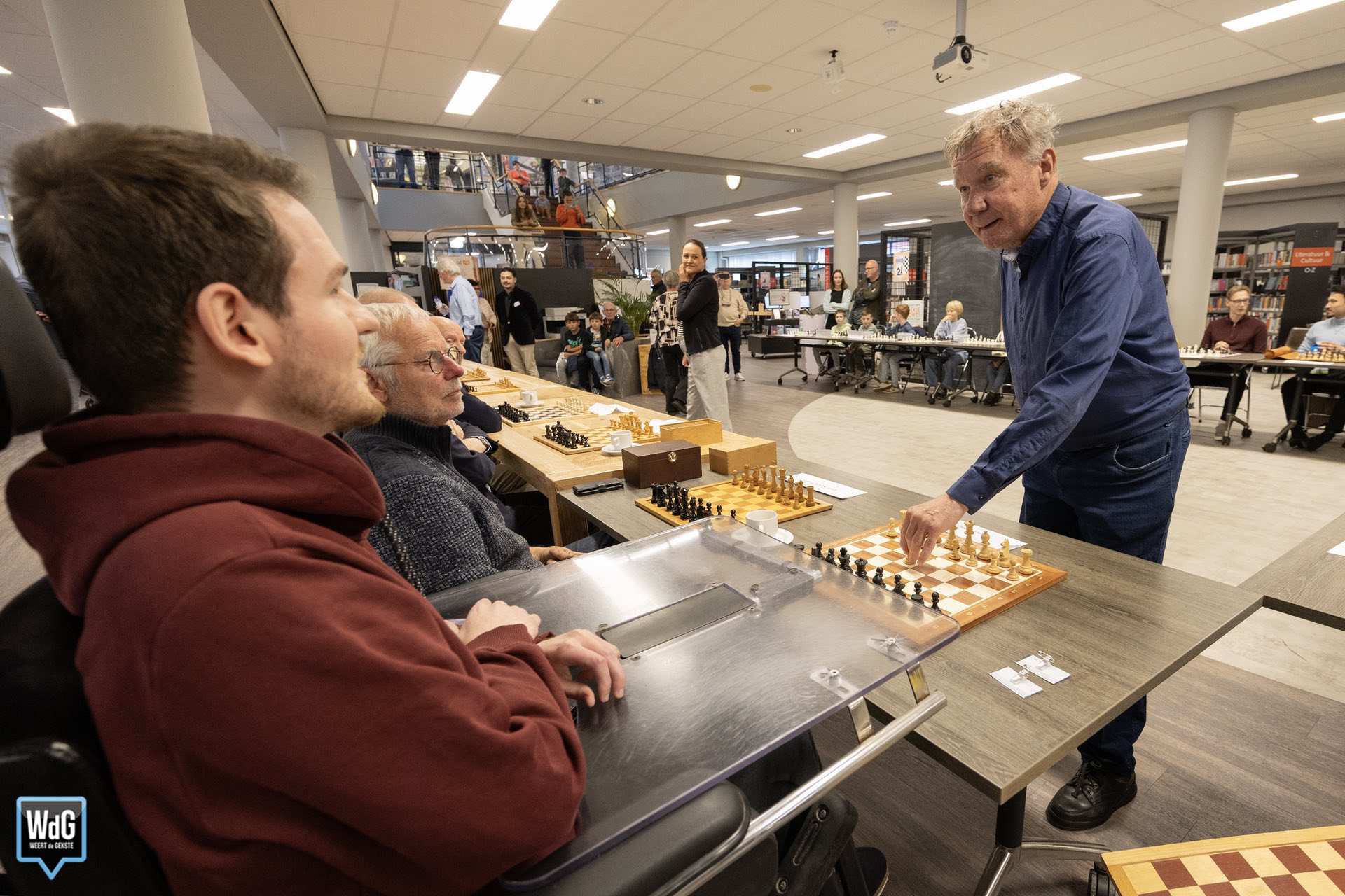 Nieuwe schaakclub in Weert begint met drukbezochte middag
