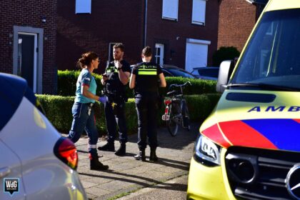 Fietser gewond aangetroffen op straat in Ospel