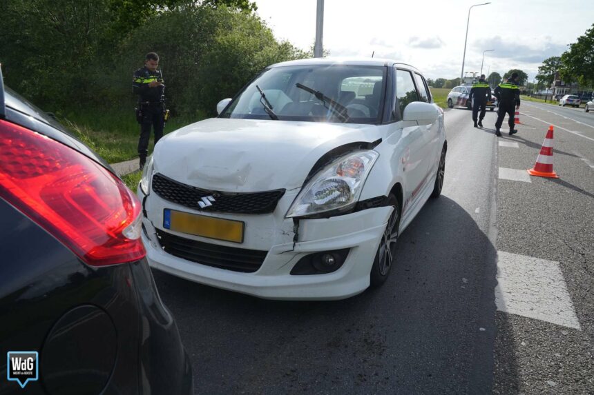 Meerdere auto's botsen op N280 bij Kelpen-Oler