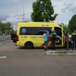 Pick-up truck botst met voetganger op Bassin