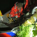 Brandweer redt ree uit Zuid-Willemsvaart in Weert