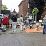 Veel gezelligheid tijdens RommelRoute in wijk Leuken