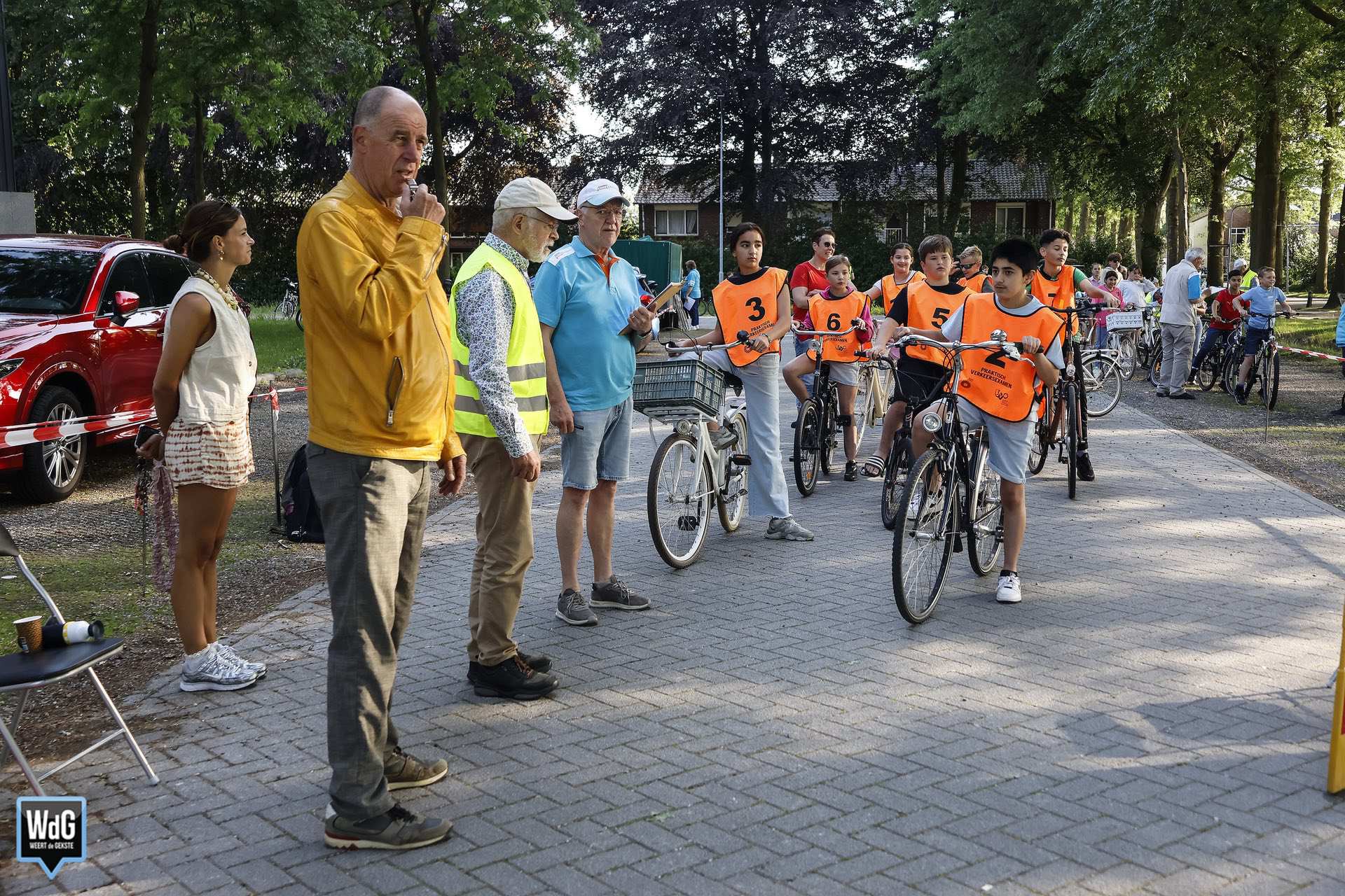 Bijna 400 leerlingen doen verkeersexamen in Weert