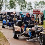 Deelnemers van het Klimroostreffen in Budel stellen zich op voor de tourrit. Foto via MTC Cityriders