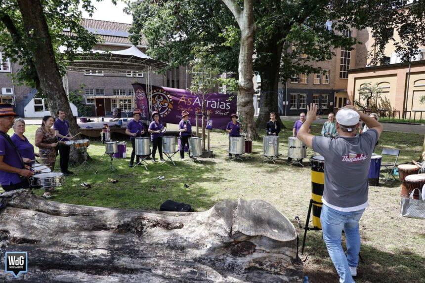 Jubilerend As Arraias zet binnenstad in beweging met samba