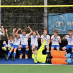 Hockeyers JO12-1 van HV Weert kronen zich tot kampioen
