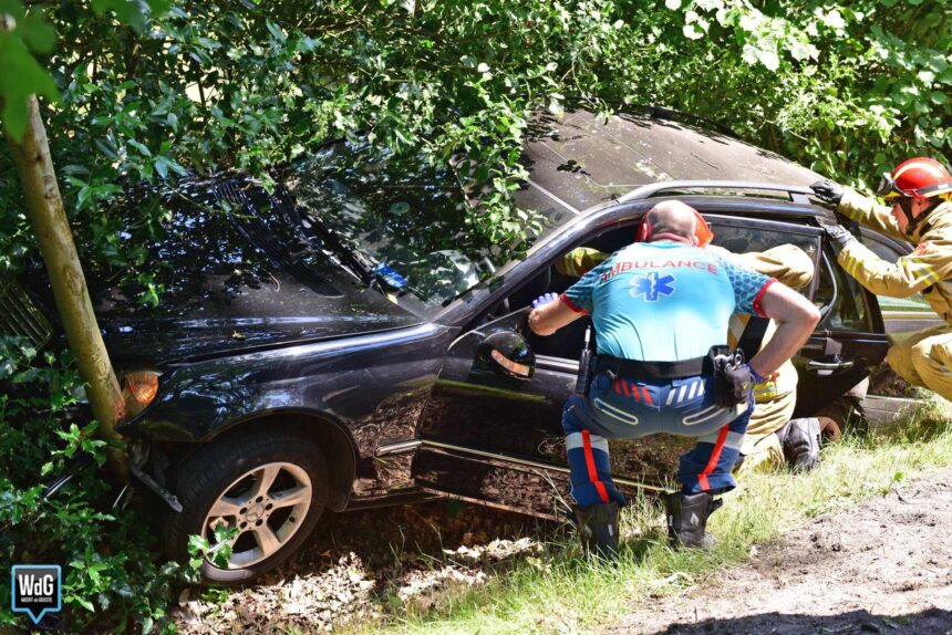 Gewonde na botsing op Houtsberg in Nederweert-Eind