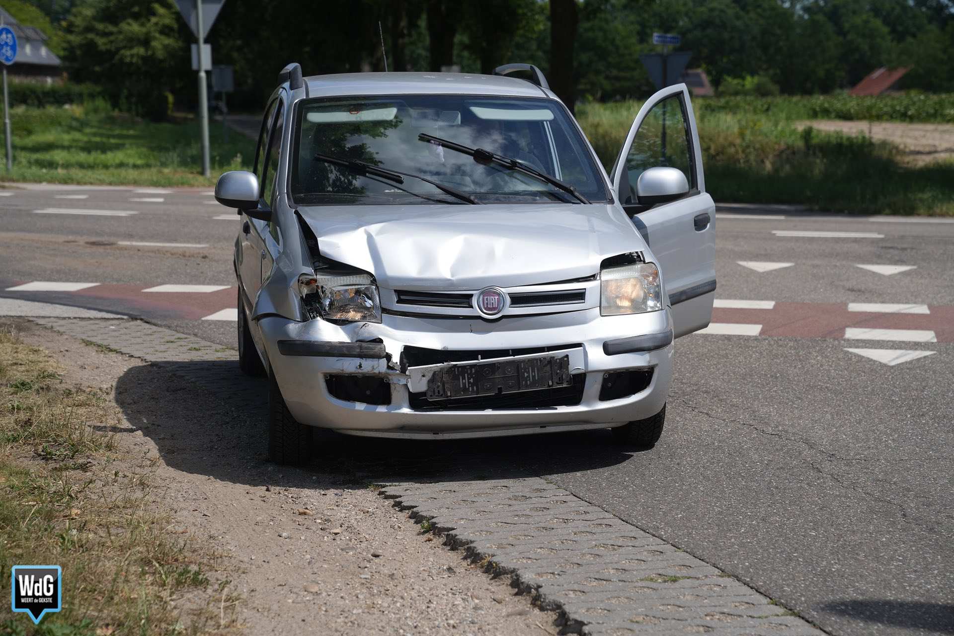 Gewonde bij kop-staartbotsing in Baexem