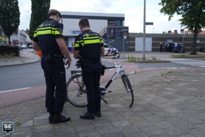 Wederom botsing met auto en fietser op rotonde