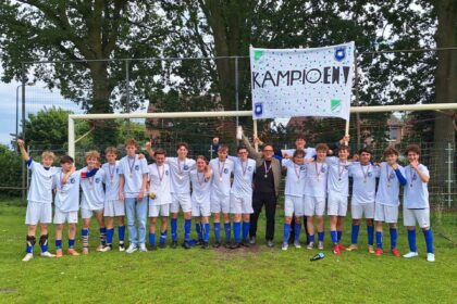 Kampioensfeest voor SJO ABC25 JO17-2