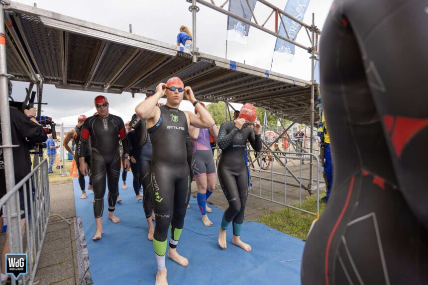 Sportieve start van City Triathlon Weert onder gunstige omstandigheden