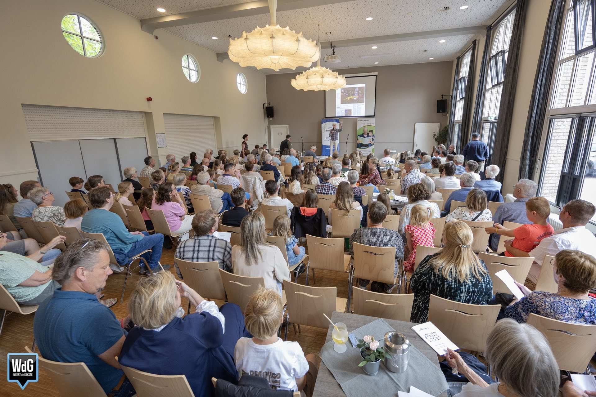 ‘Waat e fieëst!’ tijdens finale Veldeke Declamatiewedstrijd 2026