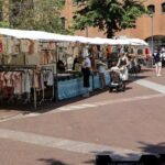 De weekmarkt in Weert sluit eerder vanwege de hitte. Foto van Theo van de Winkel