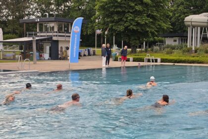 Eerste zwemtraining in aanloop naar Swim to Fight Cancer Weert
