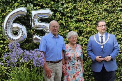 Ton en Agnes Timmermans - Adriaens zijn 65 jaar getrouwd. Ingestuurde foto