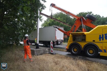 Wederom aanrijding met hoogteportaal bij Kelperbrug op N280