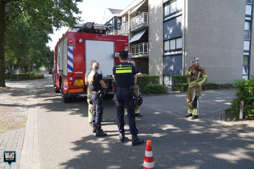 Brandweer onderzoekt oorzaak van gaslucht in Stramproy