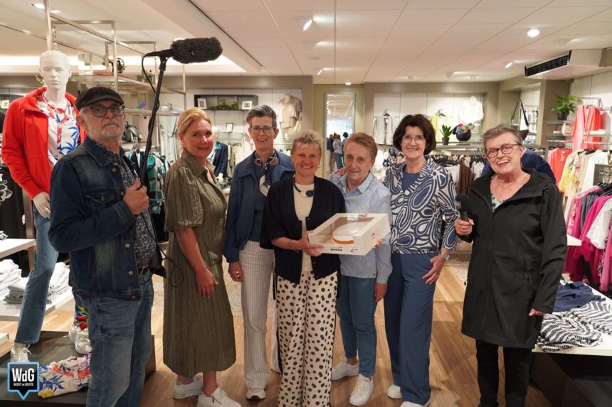 Katrien keumtj op bezeuk bij Micheline Pleunis