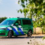 Nieuwe herkenbare groene dienstvoertuigen voor Officieren van Dienst Bevolkingszorg. Foto via Veiligheidsregio Limburg-Noord